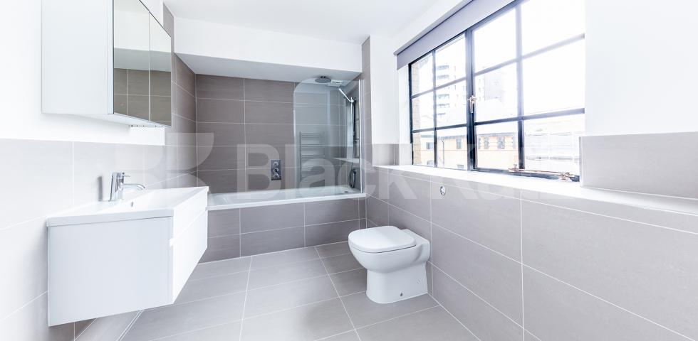 			4 Bedroom, 2 bath, 1 reception Apartment			 SPRINGFIELD HOUSE LOFTS-TYSSEN STREET, DALSTON/HAGGERSTON