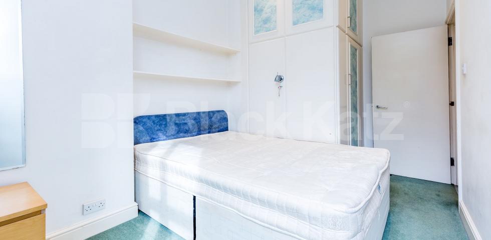 			BRIGHT AND SPACIOUS 1 BEDROOM APARTMENT, 1 Bedroom, 1 bath, 1 reception Flat			 Caledonian Road, KING'S CROSS-BARNSBURY-ISLINGTON