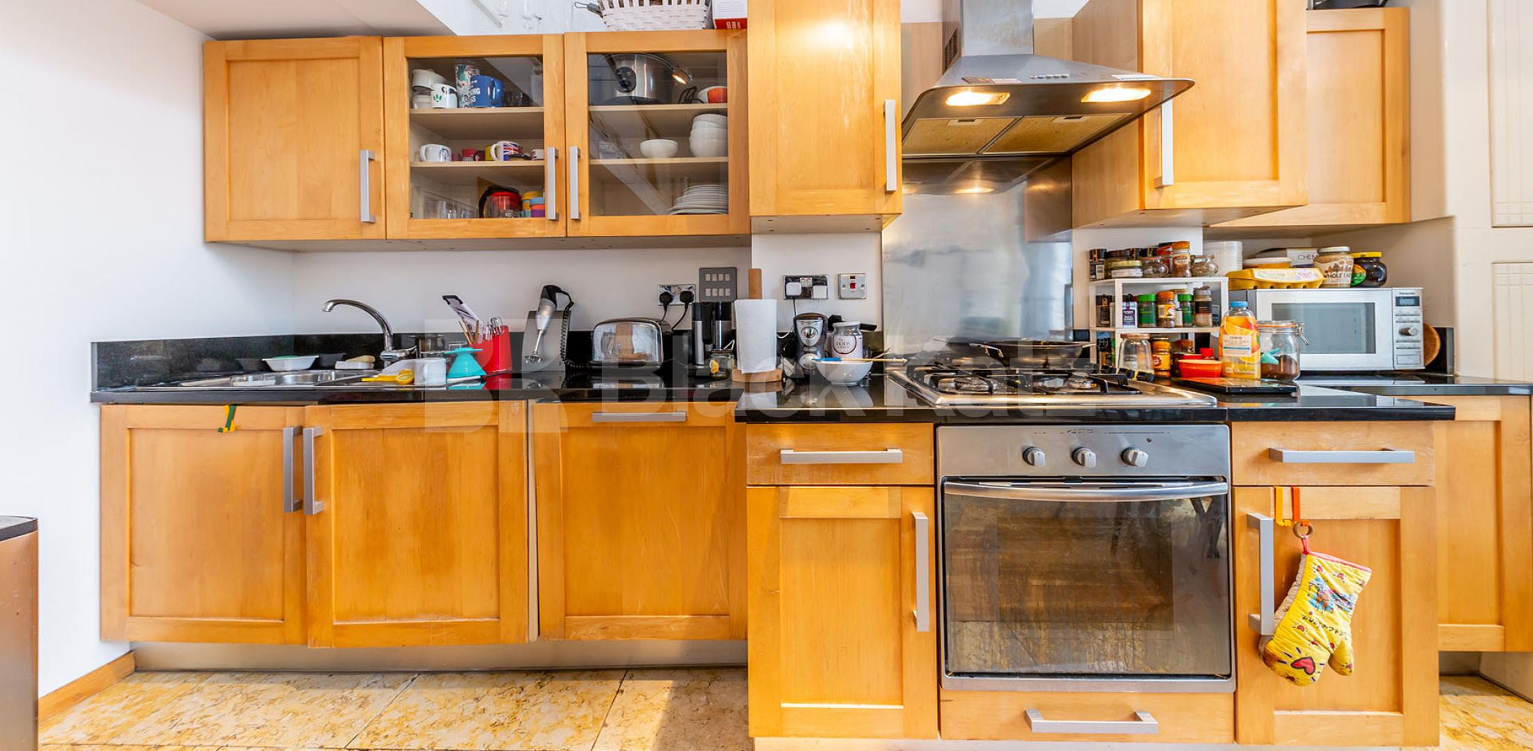 			2 Bedroom, 1 bath, 1 reception Apartment			 ABILITY PLAZA-KINGSLAND ROAD, DALSTON/HAGGERSTON