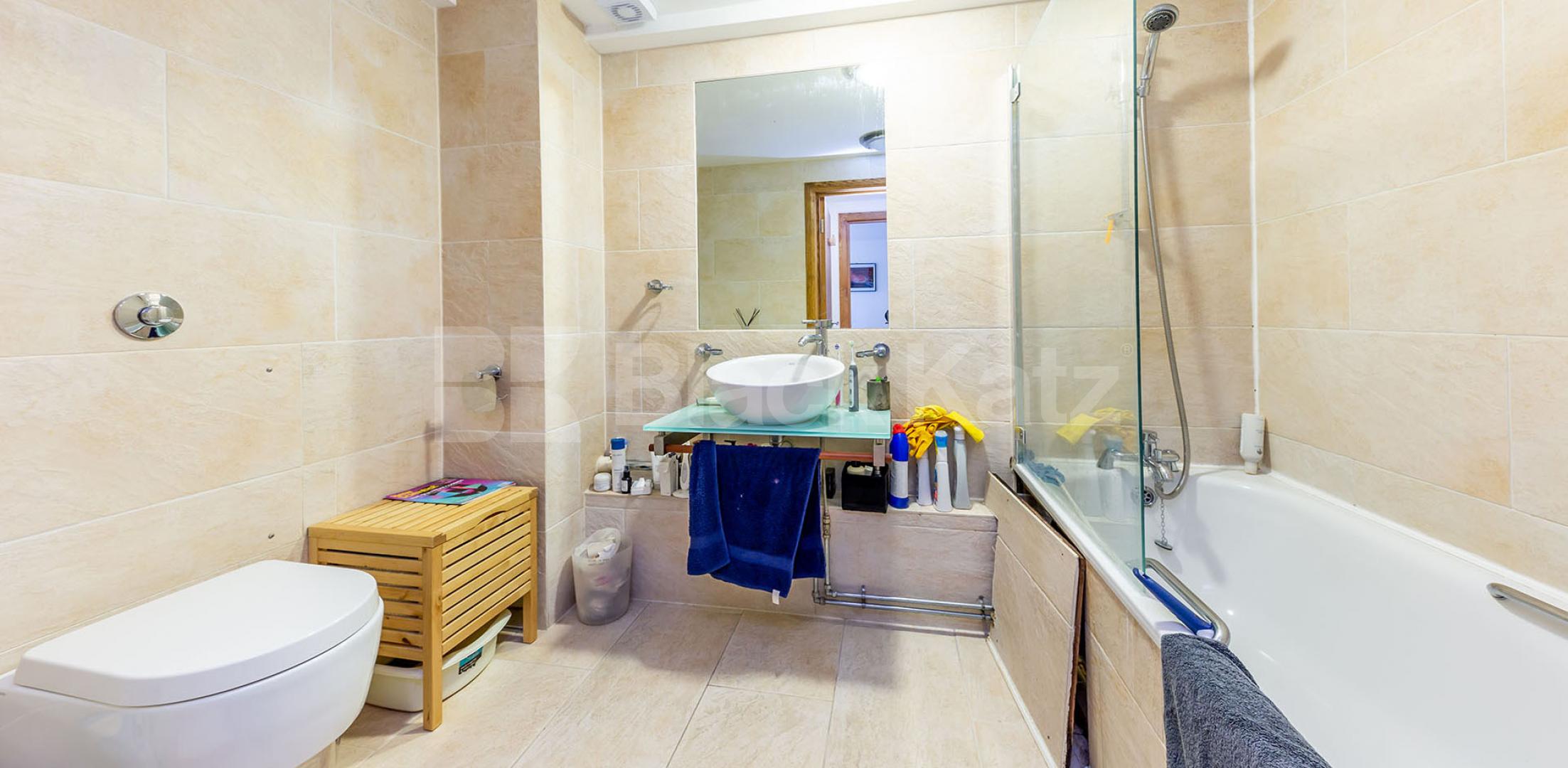 			2 Bedroom, 1 bath, 1 reception Apartment			 ABILITY PLAZA-KINGSLAND ROAD, DALSTON/HAGGERSTON