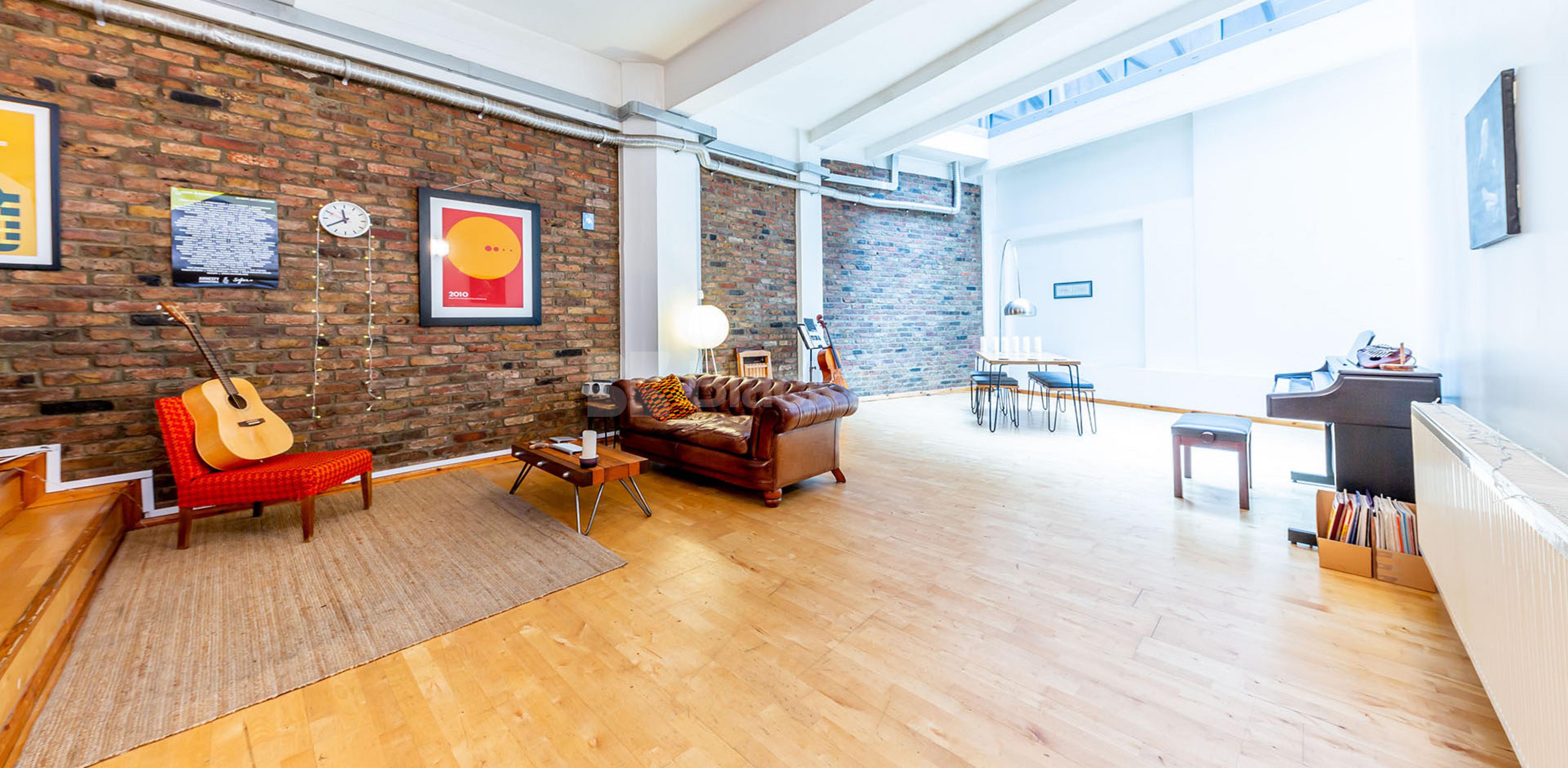 			1 Bedroom, 1 bath, 1 reception Apartment			 EAGLE HOUSE-EAGLE WHARF ROAD, CANONBURY-OLD STREET N1