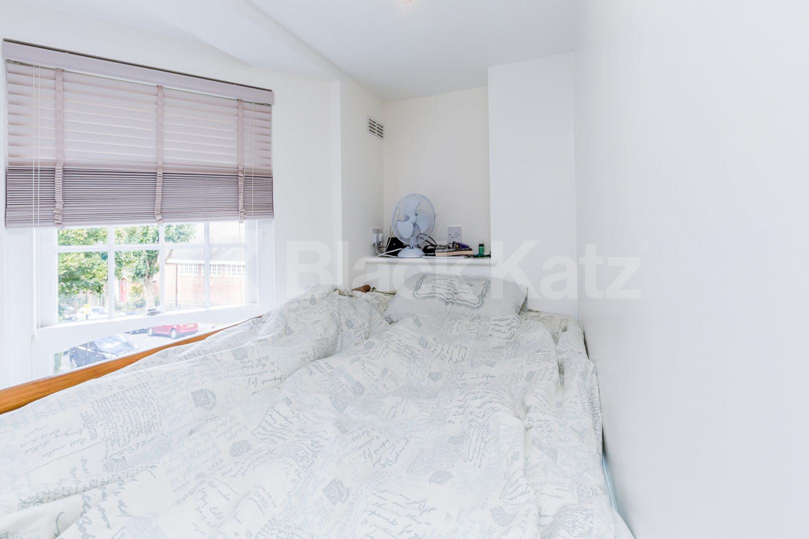 			Studio Apartment, 1 bath, 1 reception Apartment			 Fortis Green Road, Muswell Hill