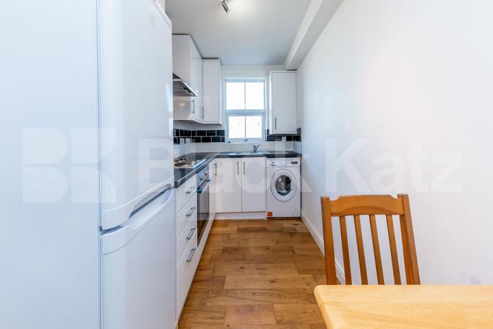 one bedroom with an additional room to be used as a study  Springdale Road, Stoke Newington