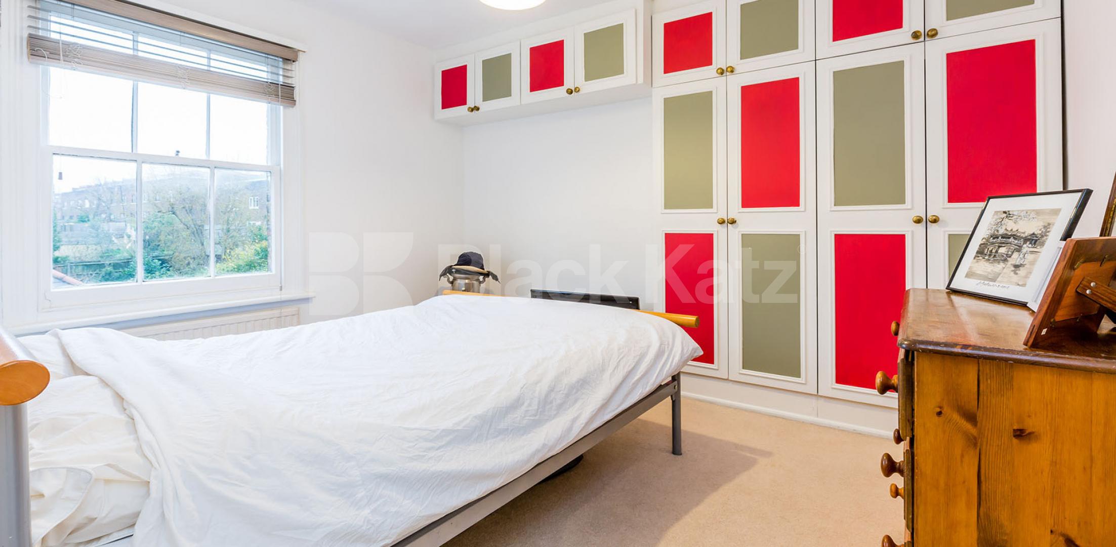 			D, 2 Bedroom, 1 bath, 1 reception Flat			 Middle Lane, Crouch End