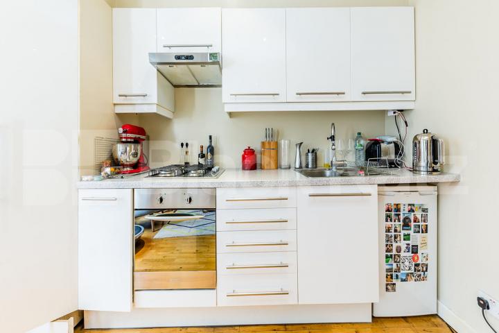 Bright and airy property located a short walk to Highbury & Islington Station  Upper Street , Highbury & Islington 