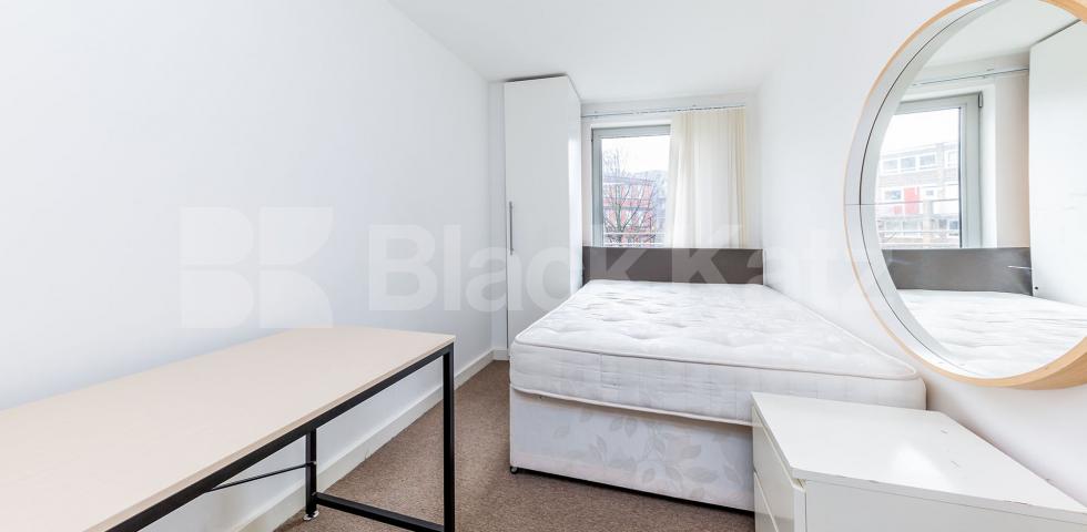 			2 Bedroom, 1 bath, 1 reception Flat			 Eden Grove , HOLLOWAY 