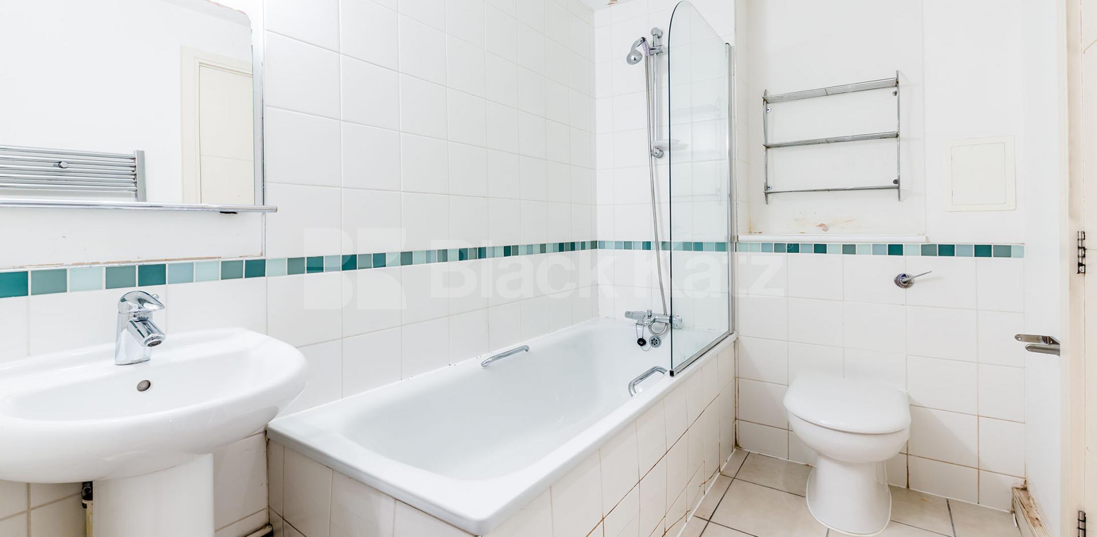 			MODERN 1 BEDROOM APARTMENT, 1 Bedroom, 1 bath, 1 reception Flat			 Bow Connection, Fairfield Road, BOW