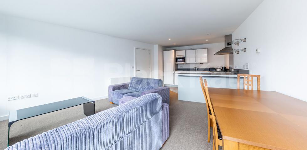 			2 Bedroom, 1 bath, 1 reception Flat			 Eden Grove , HOLLOWAY 