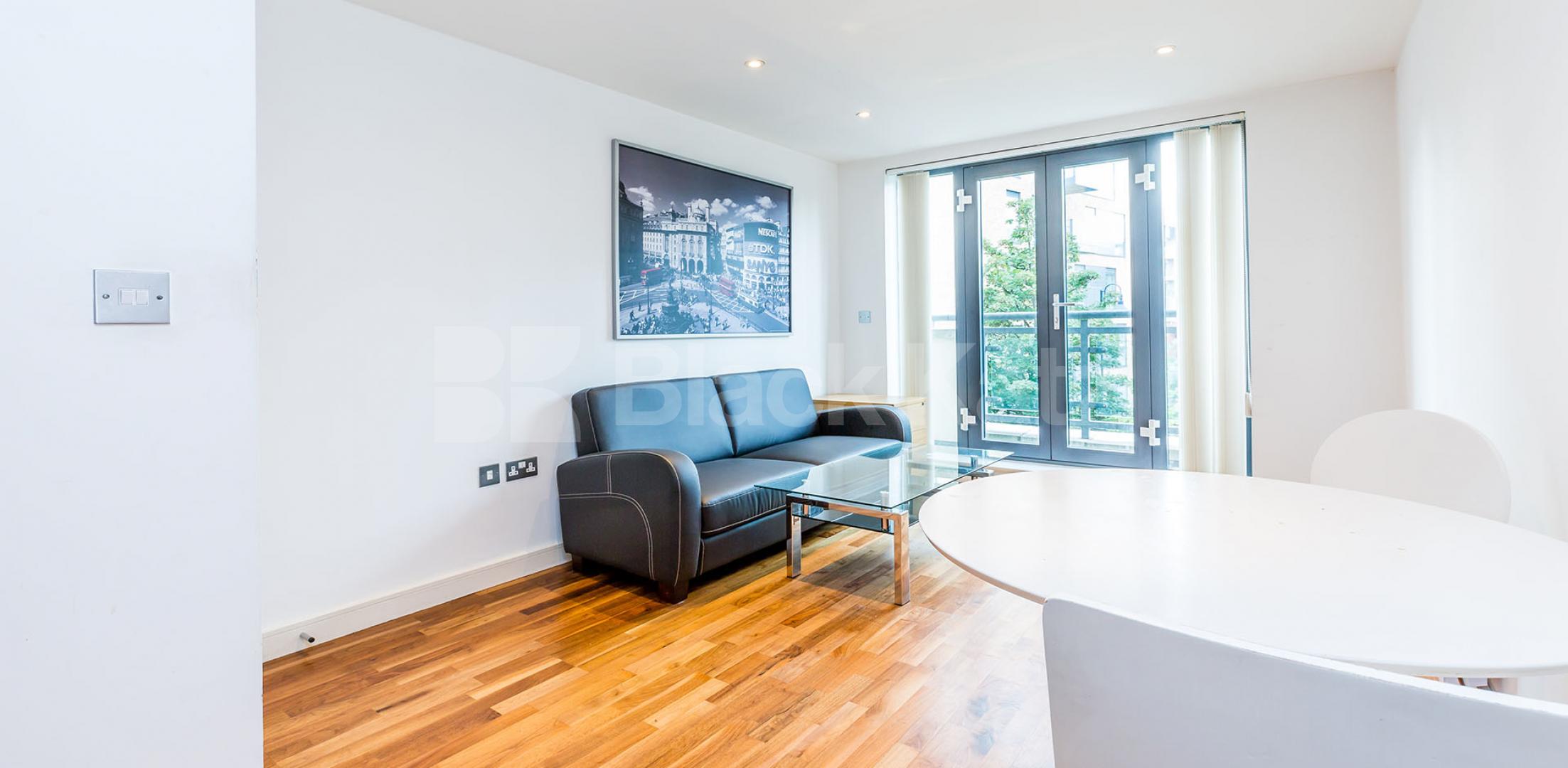 			MODERN 1 BEDROOM APARTMENT, 1 Bedroom, 1 bath, 1 reception Flat			 Bow Connection, Fairfield Road, BOW