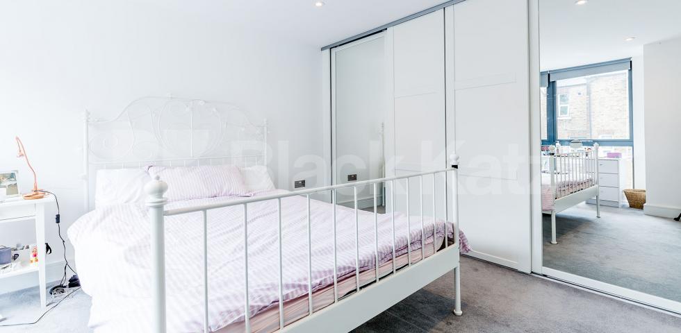 			Amazing Mews House !, 3 Bedroom, 1 bath, 1 reception Mews House			 Omega Terrace High Road, Wood Green