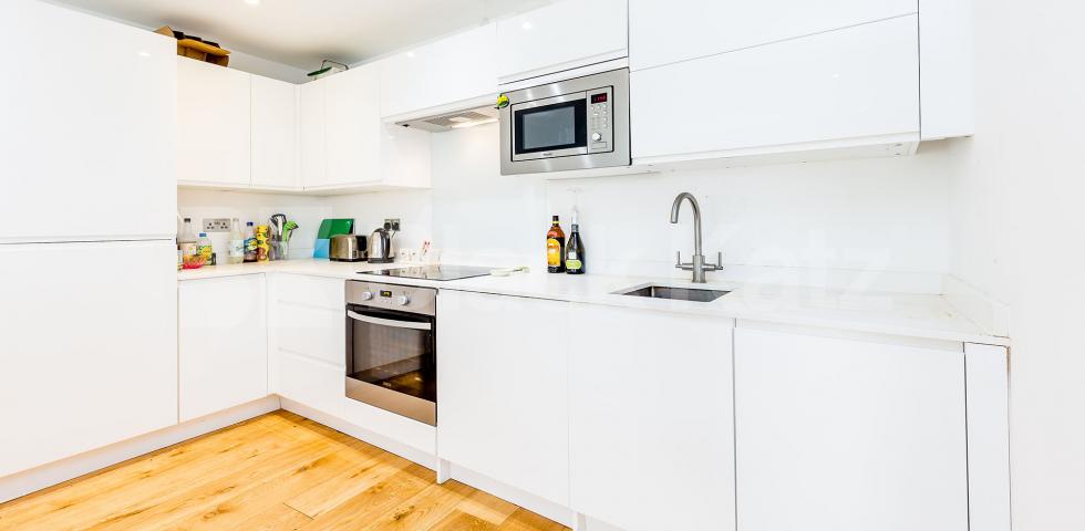 			Amazing Mews House !, 3 Bedroom, 1 bath, 1 reception Mews House			 Omega Terrace High Road, Wood Green