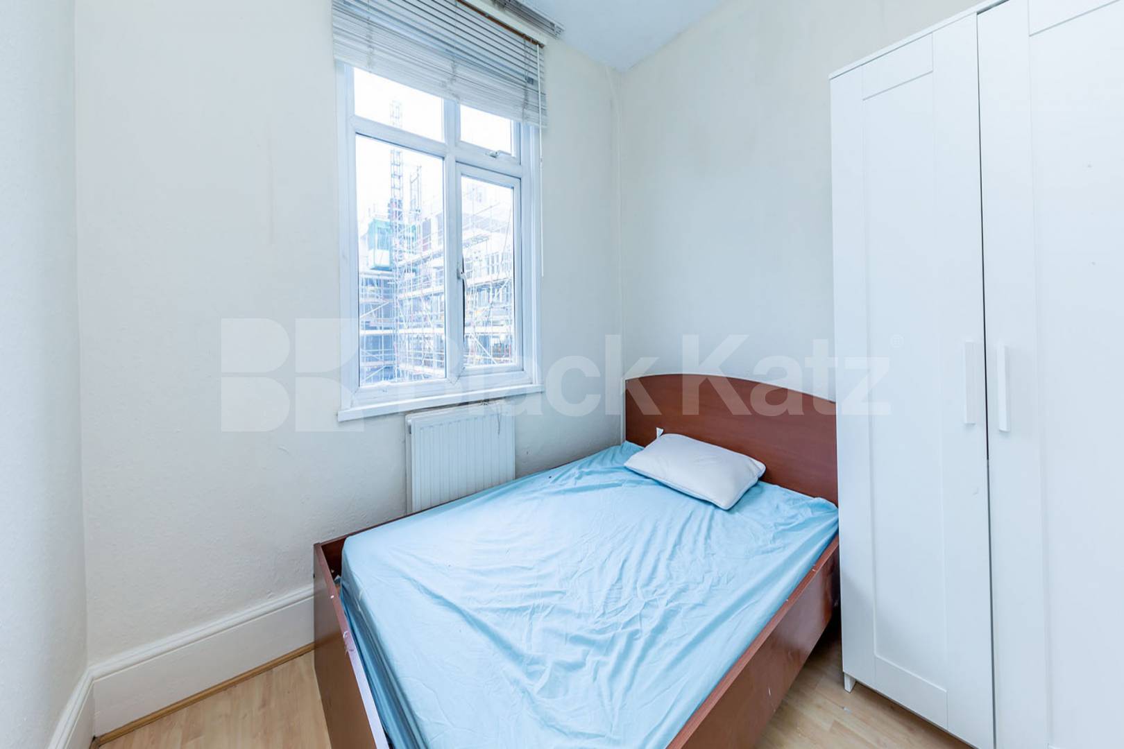 A large three bedroom maisonette set with in a conversion on Chapel Market Chapel Market, N1, Angel