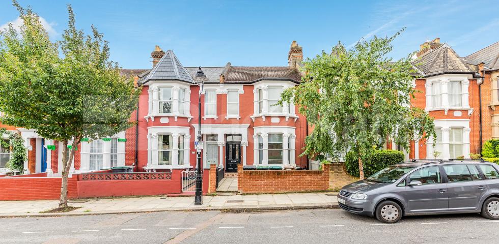			Lovely Garden Flat! , 1 Bedroom, 1 bath, 1 reception Ground Floor Flat			 Landrock Road, Crouch End
