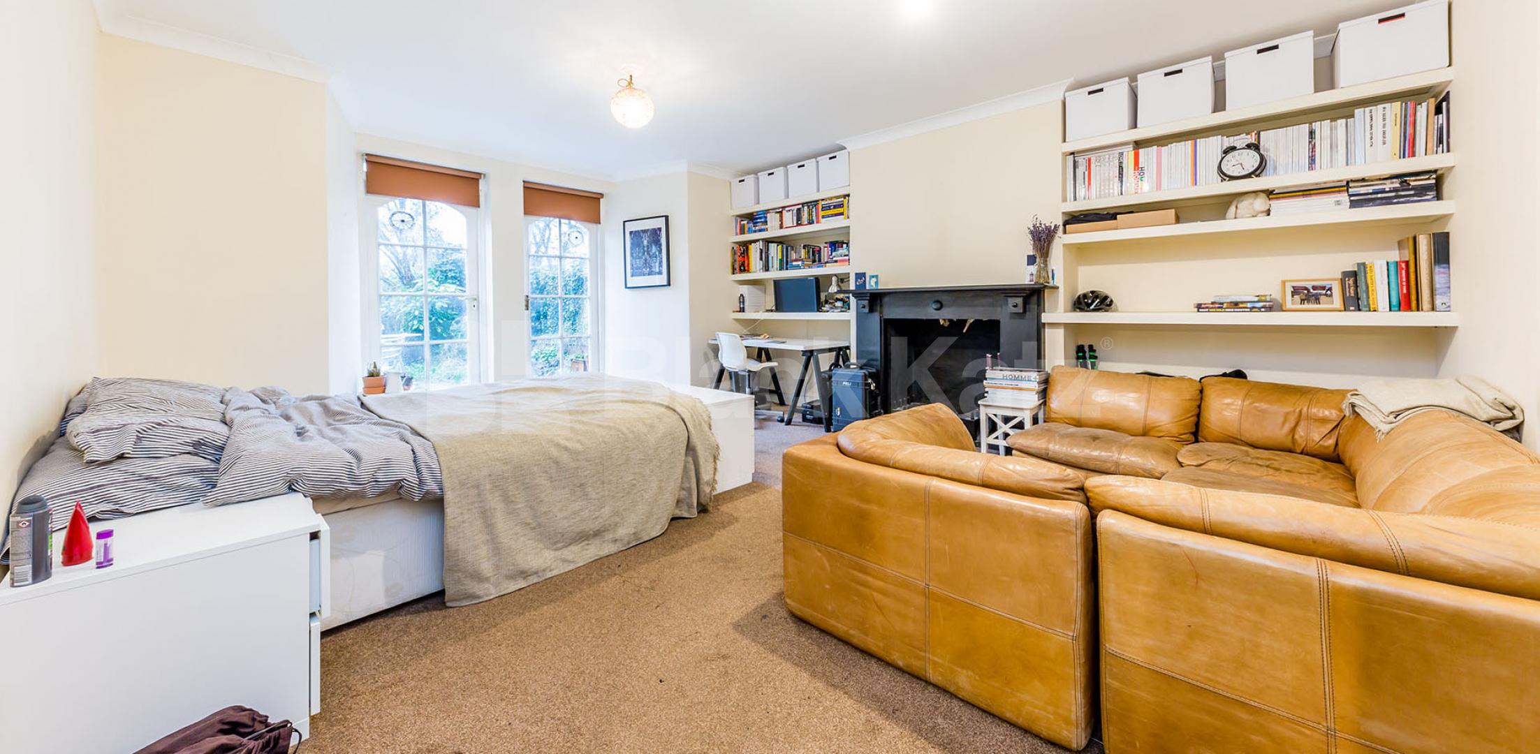 			NEW INSTRUCTION!, 2 Bedroom, 1 bath, 1 reception Flat			 Hillmarton Road, CALEDONIAN ROAD 