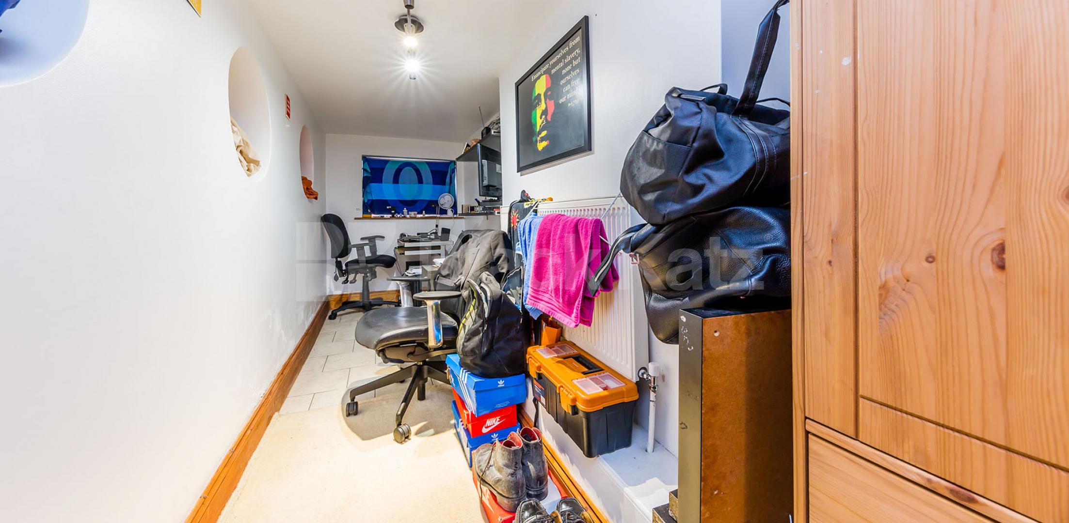 			Coleridge School Catchment !, 2 Bedroom, 1 bath, 1 reception Ground Floor Flat			 Christchurch Rd, Crouch End