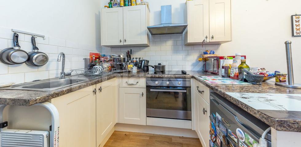 			NEW INSTRUCTION!, 1 Bedroom, 1 bath, 1 reception Ground Floor Flat			 Cromwell Ave Highgate , HIGHGATE