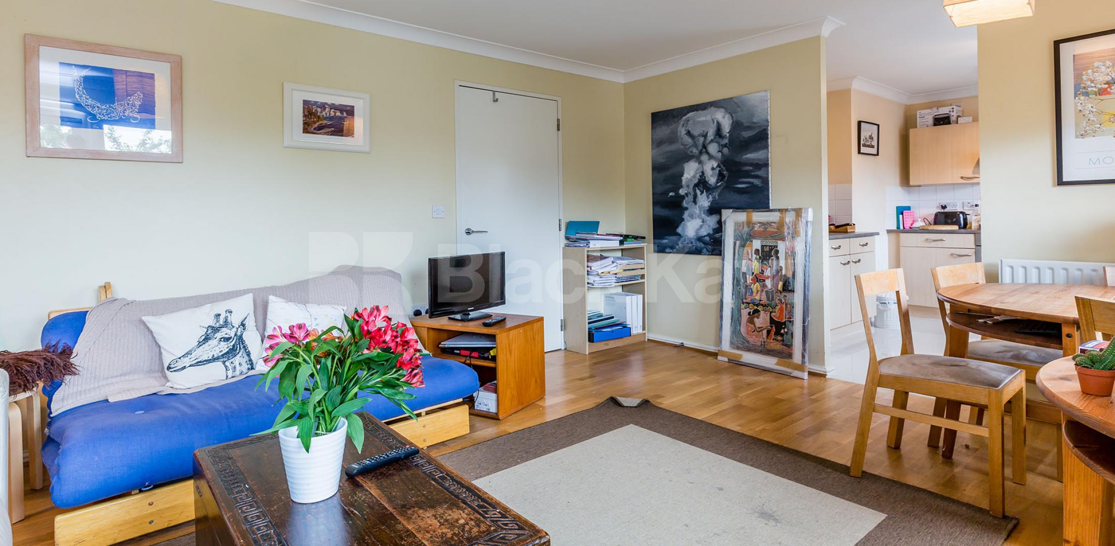 			1 Bedroom, 1 bath, 1 reception Apartment			 Axminster Road, HOLLOWAY