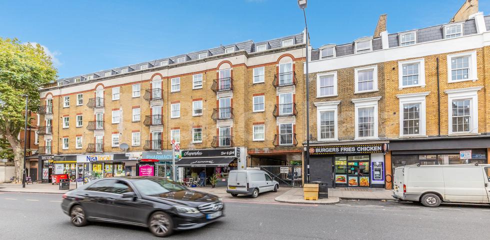 			2 Bedroom, 1 bath, 1 reception Apartment			 York Way , ISLINGTON