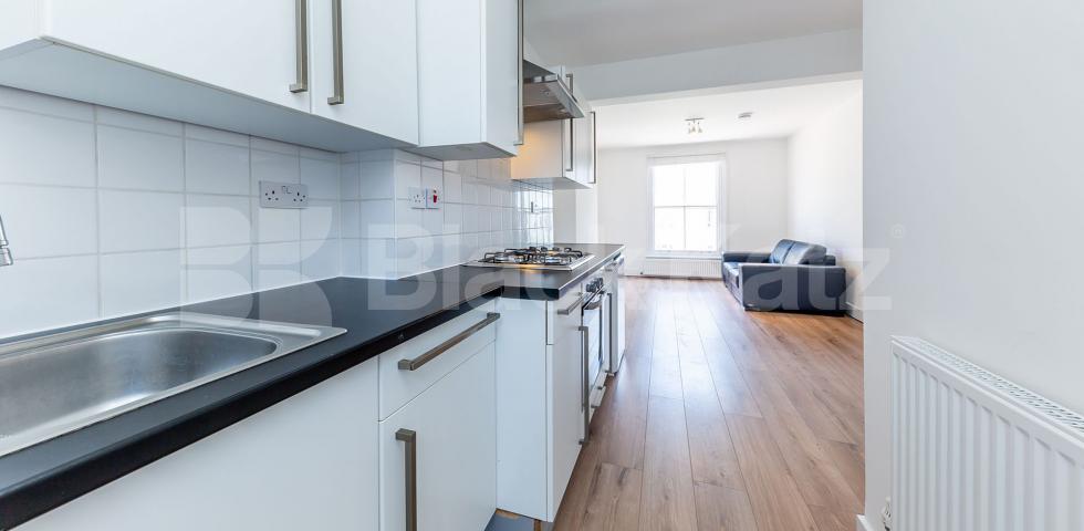 			SPACIOUS STUDIO APARTMENT, Studio Apartment, 1 bath, 1 reception Flat			 TEMPLE STREET, BETHNAL GREEN-HACKNEY-LONDON FIELDS