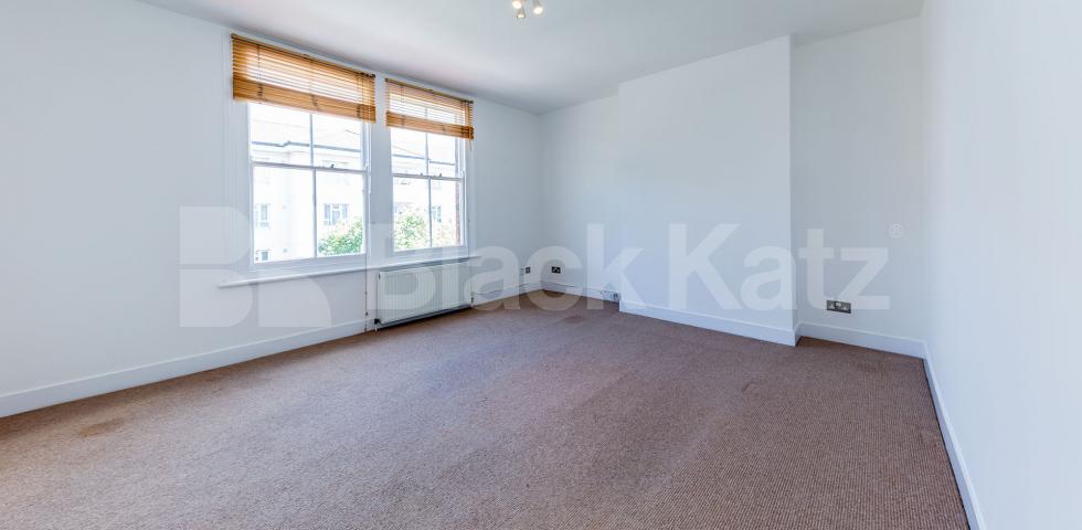 			NEW INSTRUCTION, 2 Bedroom, 1 bath, 1 reception Apartment			 TEMPLE STREET, BETHNAL GREEN-HACKNEY-LONDON FIELDS