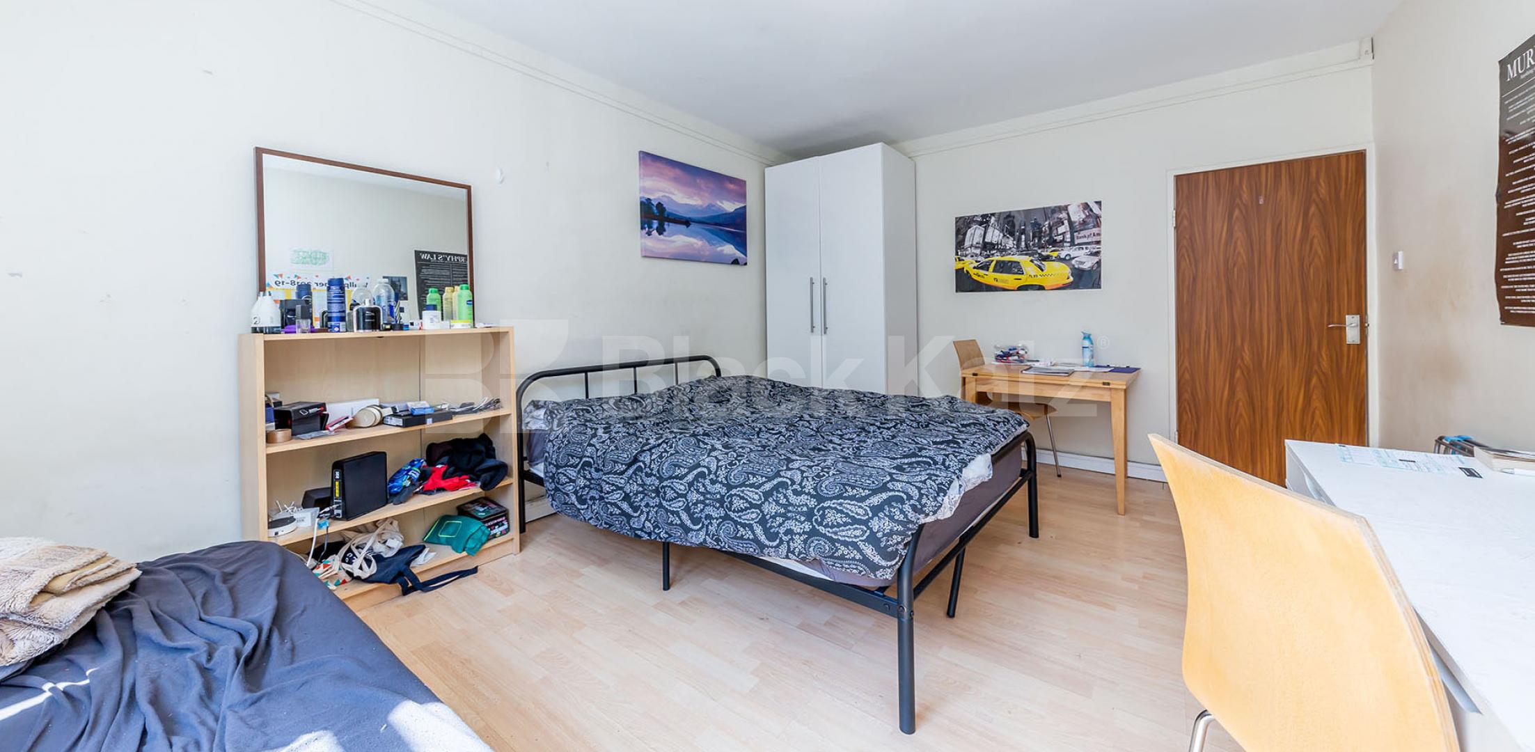 			GOOD FOR 2 SHARERS!, 2 Bedroom, 1 bath, 1 reception Flat			 Calshot Street, ISLINGTON N1