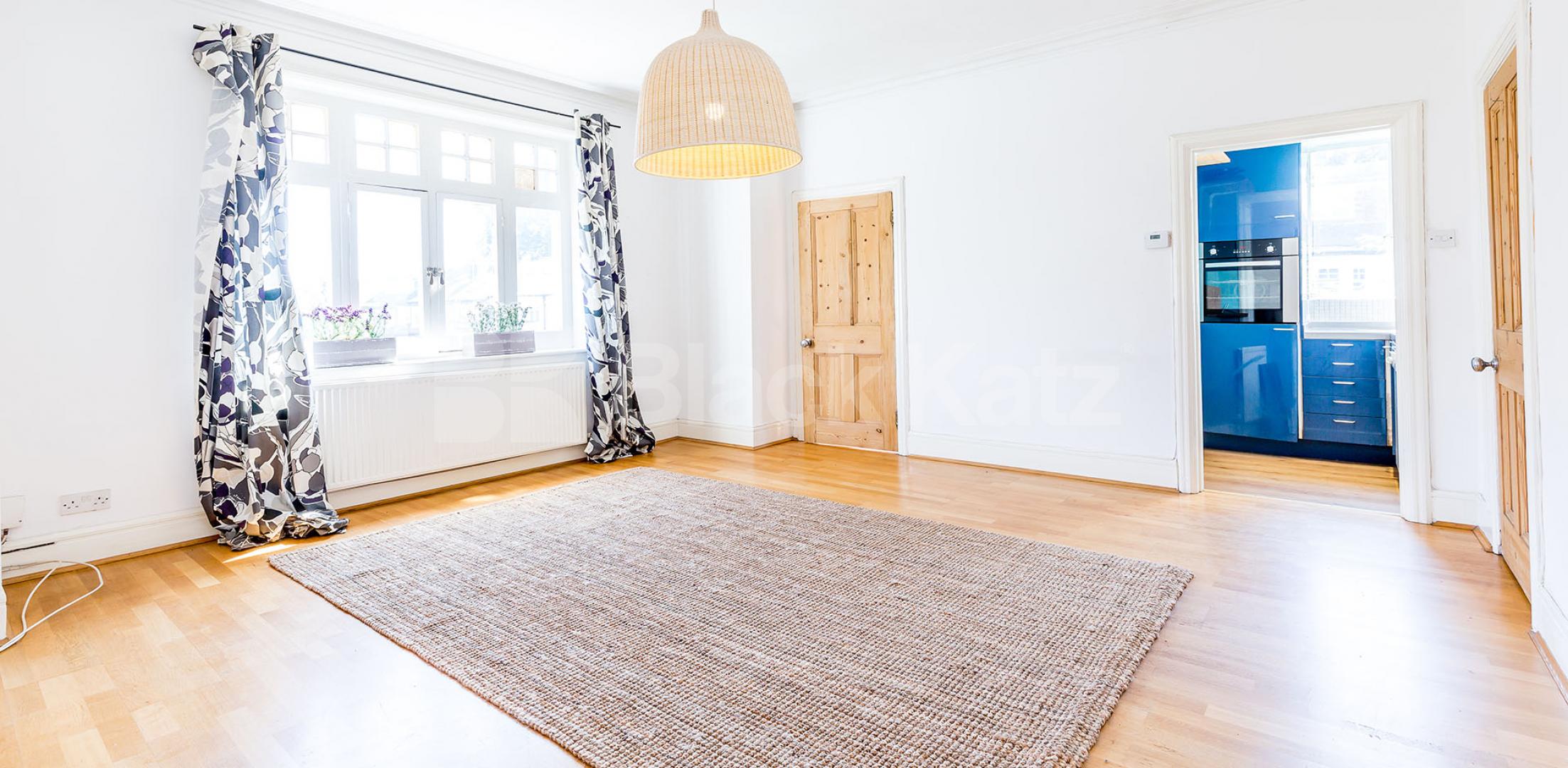 			Rent inclusive of gas and electricity!, 1 Bedroom, 1 bath, 1 reception Flat			 Birchington Road, Crouch End