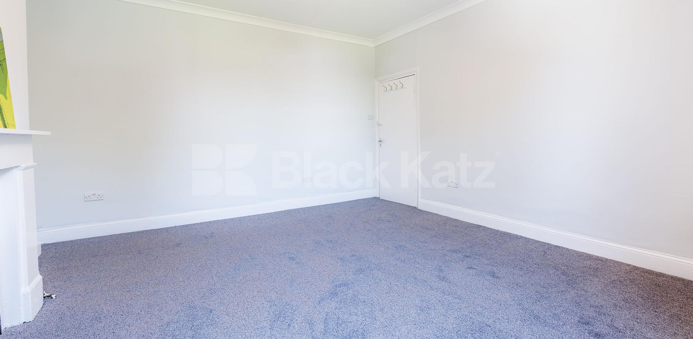 			Great 2 Double Bed Apartment !!!, 2 Bedroom, 1 bath, 1 reception Flat			 Ferme Park Road, Crouch End, N8