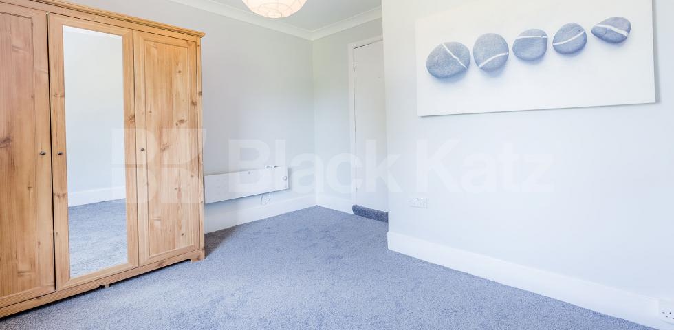 			Great 2 Double Bed Apartment !!!, 2 Bedroom, 1 bath, 1 reception Flat			 Ferme Park Road, Crouch End, N8