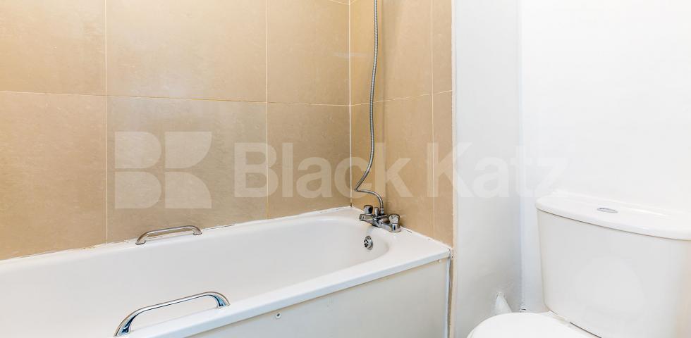 			NEW INSTRUCTION!, Studio Apartment, 1 bath, 1 reception Flat			 Leirum Street, ANGEL - KINGS CROSS