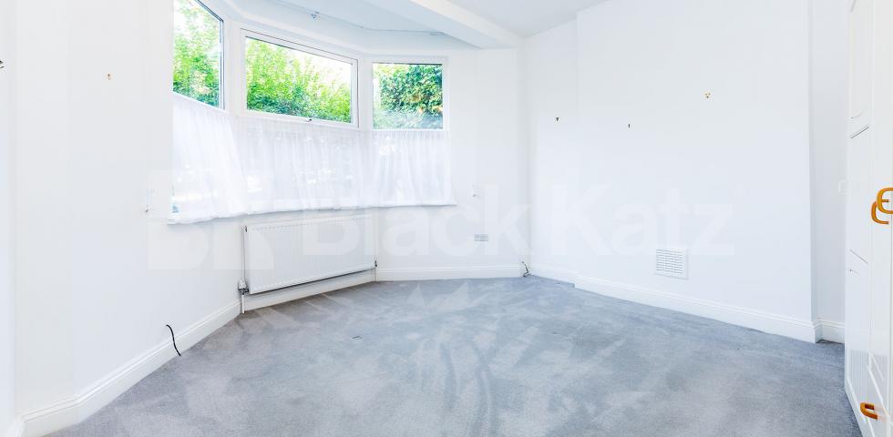 Muswell Hill primary school catchment, 2 Bedroom, 1 bath, 1 reception Flat			 Alexandra Gardens, Muswell Hill
