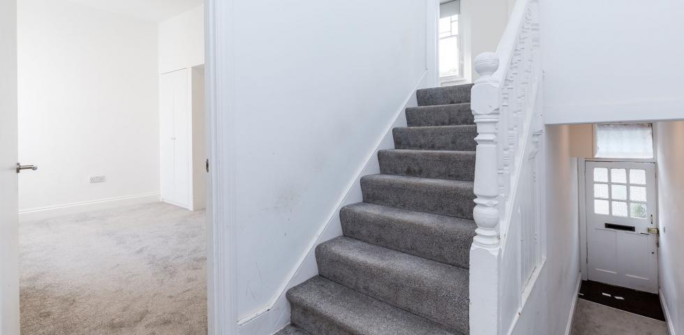 Stunning three double bedrooom set in a period conversion with a garden Alexandra Gardens , Muswell Hill