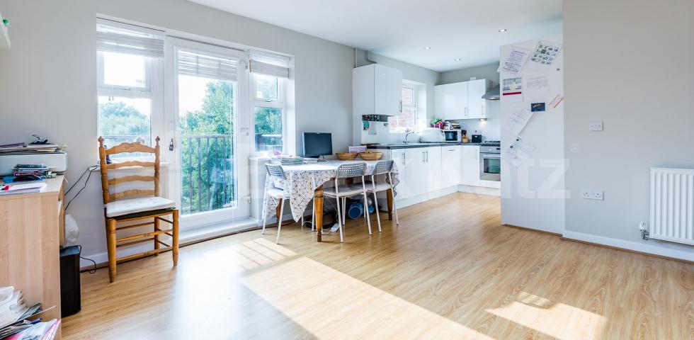 			2 Bedroom, 1 bath, 1 reception Apartment			 Gilson Place , Muswell Hill