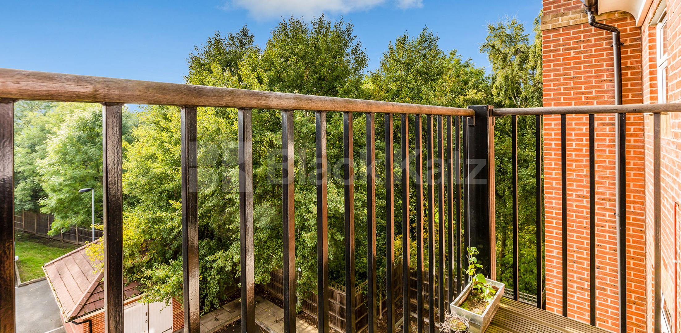 			2 Bedroom, 1 bath, 1 reception Apartment			 Gilson Place , Muswell Hill