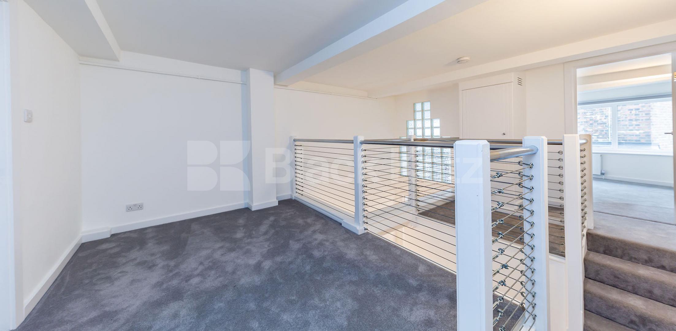 			STUNNING 2 BEDROOM WAREHOUSE APARTMENT, 2 Bedroom, 1 bath, 1 reception Apartment			 EAGLE HOUSE-EAGLE WHARF ROAD, OLD STREET-SHOREDITCH