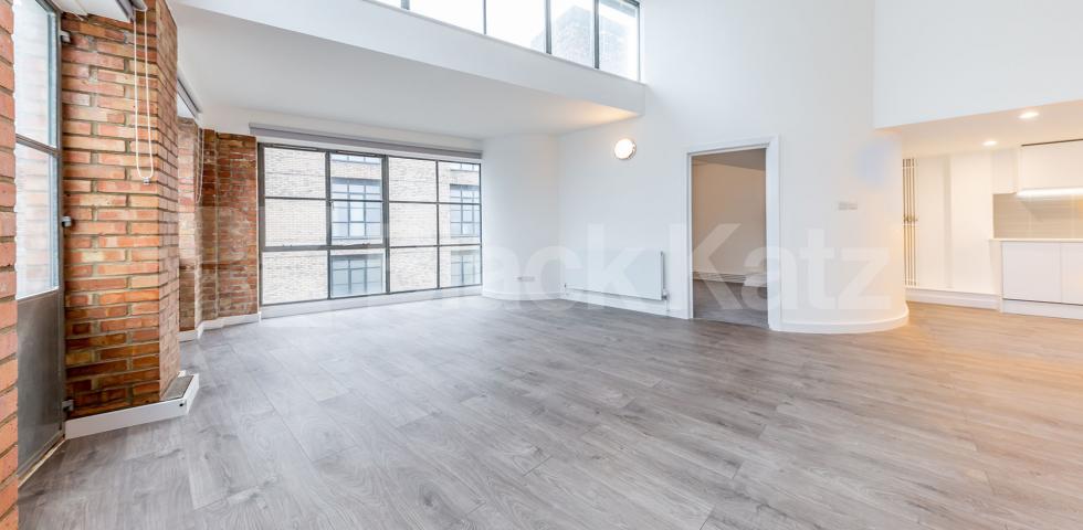			STUNNING 2 BEDROOM WAREHOUSE APARTMENT, 2 Bedroom, 1 bath, 1 reception Apartment			 EAGLE HOUSE-EAGLE WHARF ROAD, OLD STREET-SHOREDITCH
