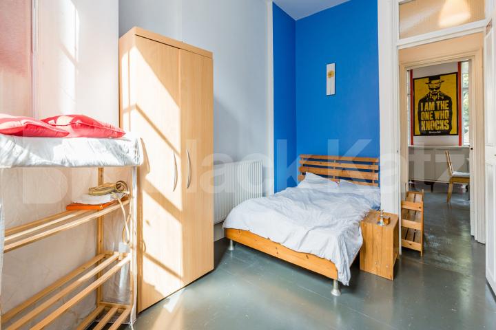 Minutes to Angel station and located within walking distance to Old Street  City Road, Angel 