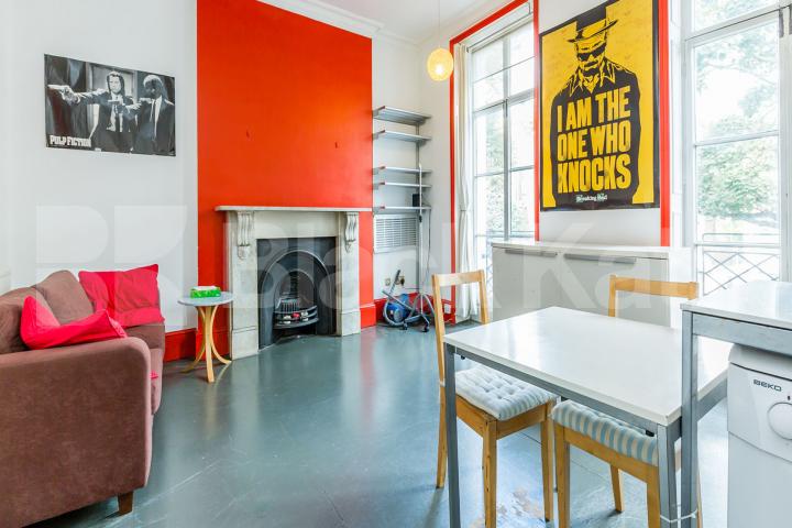 Minutes to Angel station and located within walking distance to Old Street  City Road, Angel 