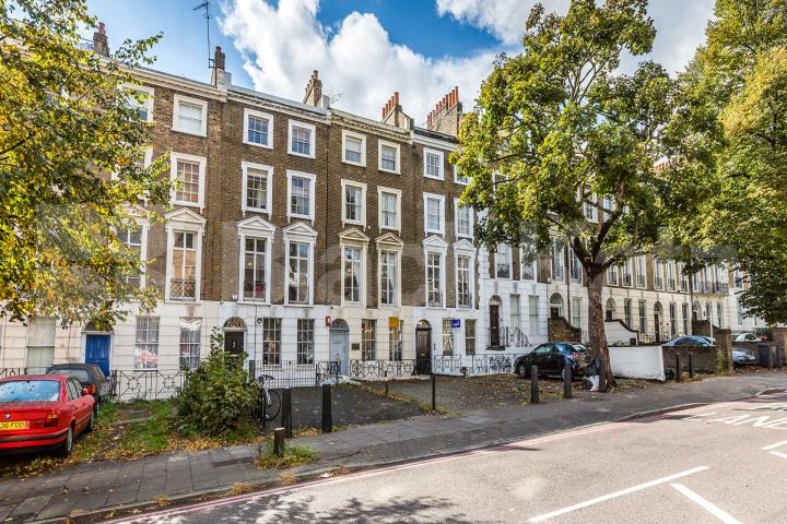 Minutes to Angel station and located within walking distance to Old Street  City Road, Angel 