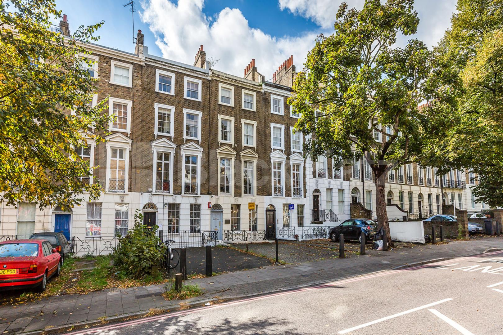 Minutes to Angel station and located within walking distance to Old Street  City Road, Angel 