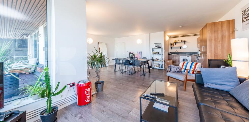 			STUNNING 1 BED WAREHOUSE APARTMENT, 1 Bedroom, 1 bath, 1 reception Apartment			 ABILITY VIEW-KINGSLAND ROAD, HAGGERSTON/HOXTON