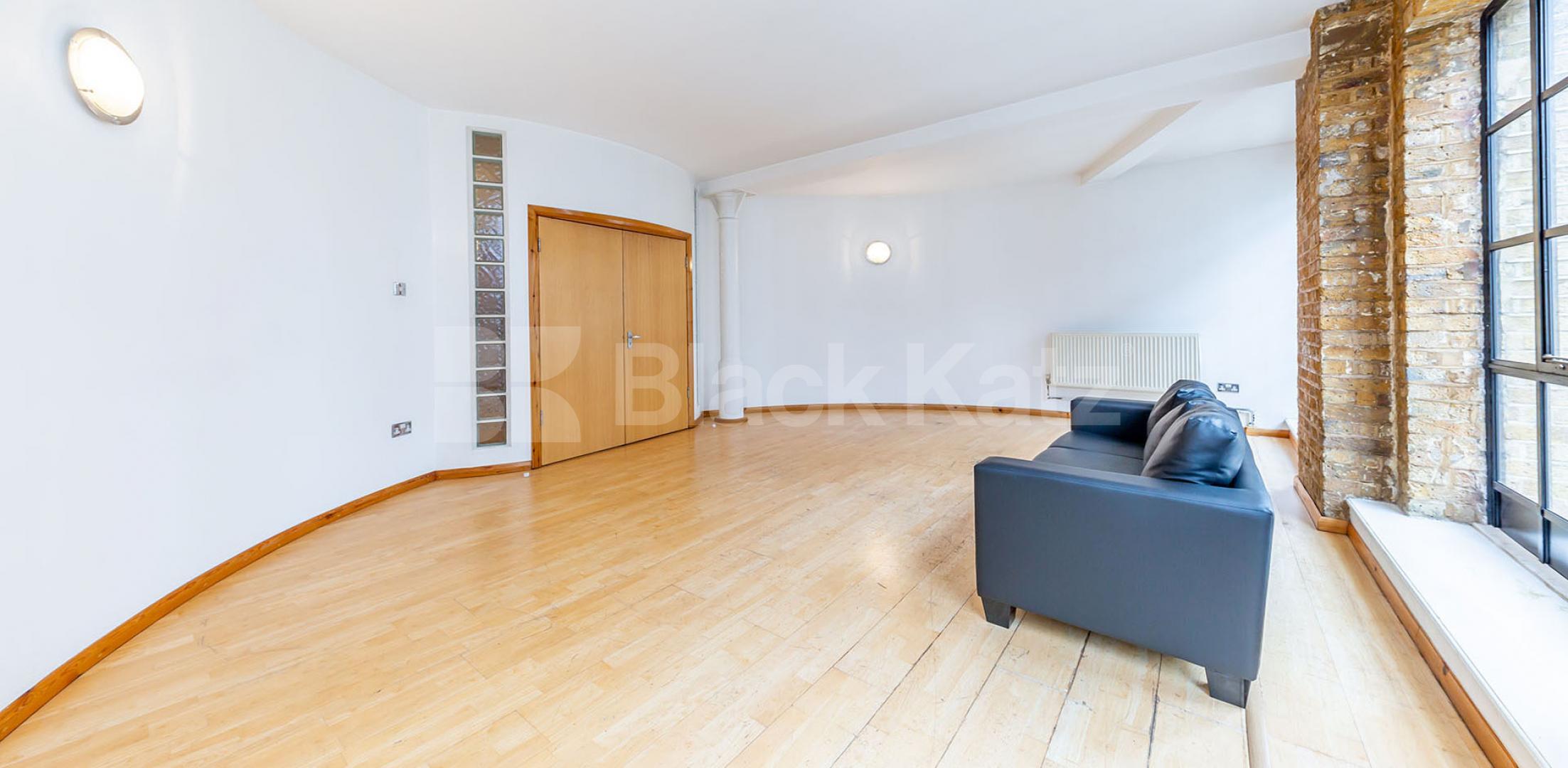 			PERFECT FOR 3 SHARERS!, 3 Bedroom, 1 bath, 1 reception Flat			 SPRINGFIELD HOUSE LOFTS-TYSSEN STREET, DALSTON-HAGGERSTON-SHOREDITCH