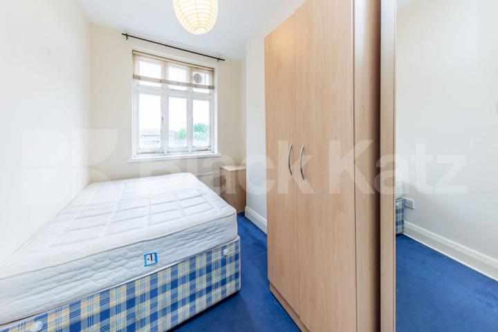 Located in Angel is this charming 1 bedroom property close to Angel Station  Chapel Market, Angel