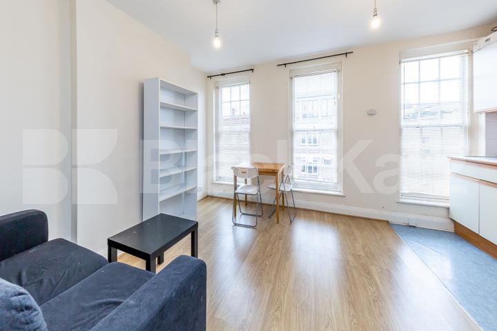 Located in Angel is this charming 1 bedroom property close to Angel Station  Chapel Market, Angel