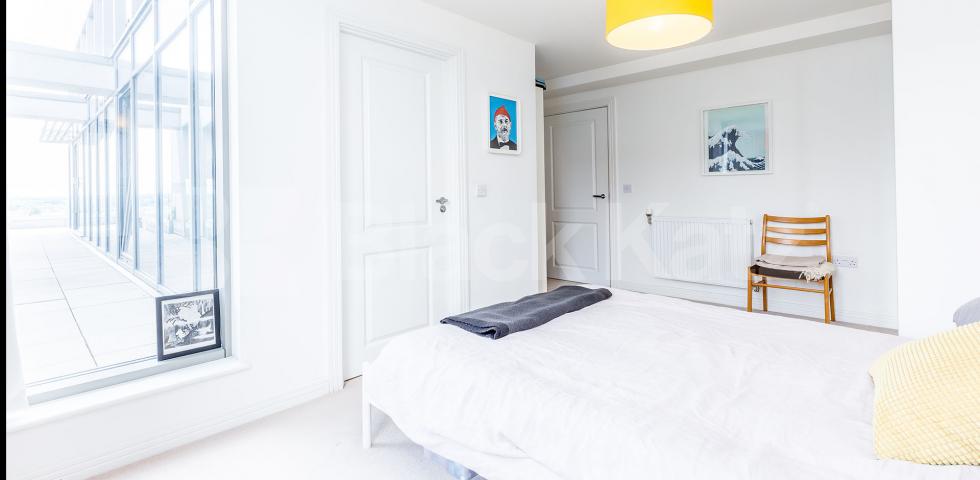 			2 Bedroom, 2 bath, 1 reception Penthouse			 Crane Heights, Waterside way, Tottenham Hale