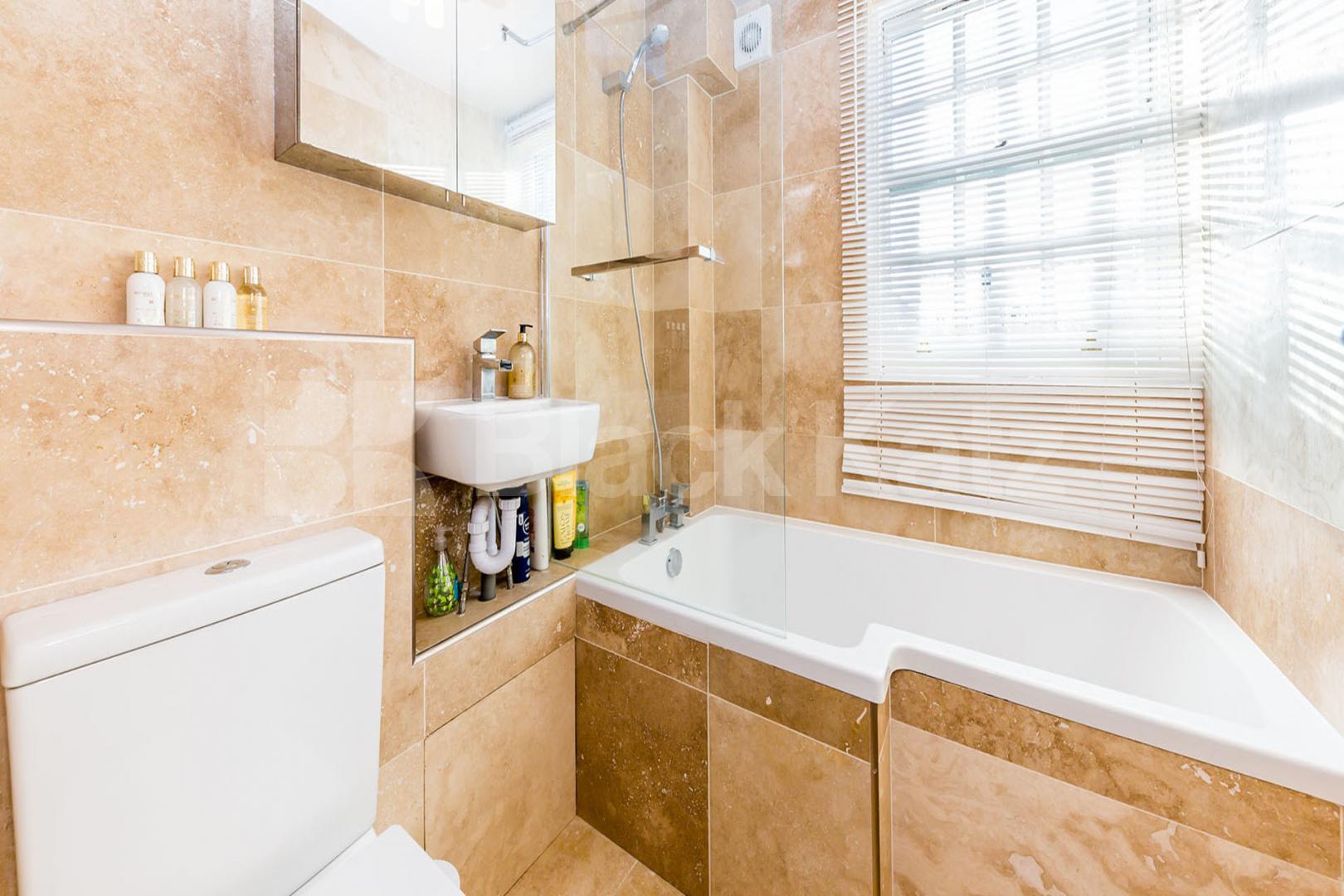 located on Chapel Market a modern and stylish 1 bedroom property with balcony Chapel Market, Angel