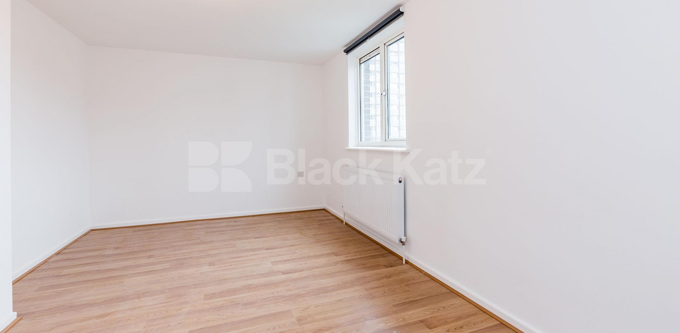 			NEWLY REFURBISHED 4 BEDROOM MAISONETTE , 4 Bedroom, 1 bath, 1 reception Flat			 Florida Street, BETHNAL GREEN-SHOREDITCH-HACKNEY