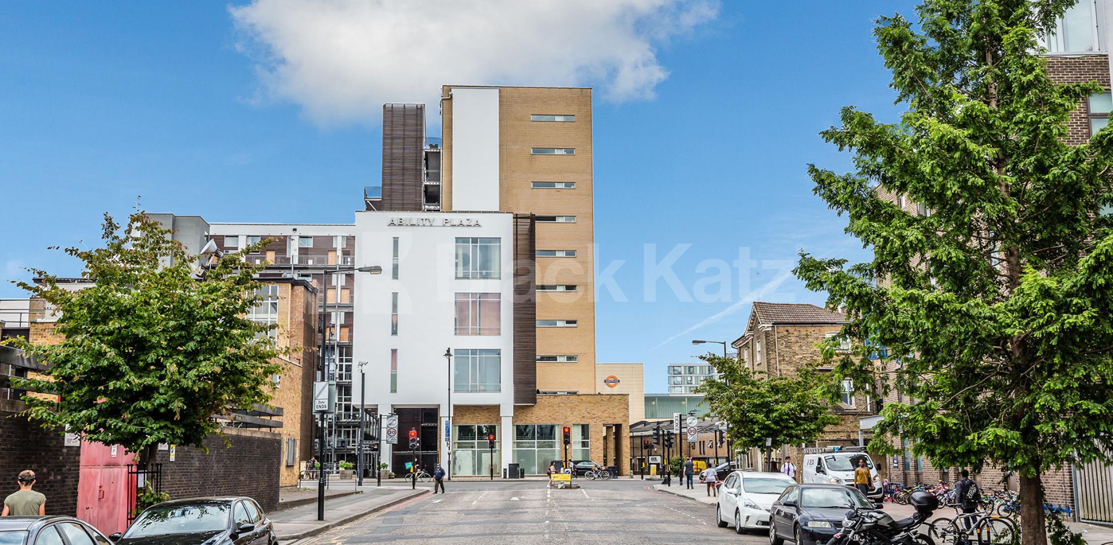 			STUNNING LIVE WORK APARTMENT, 1 Bedroom, 1 bath, 1 reception Flat			 ABILITY PLAZA-KINGSLAND ROAD, DALSTON/HAGGERSTON