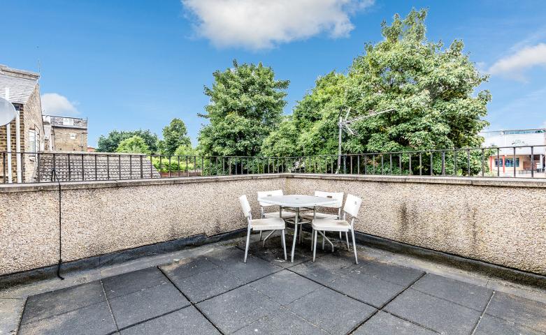 			Private Roof Terrace, 3 Bedroom, 1 bath, 1 reception Flat			 Claremont Road, CRICKLEWOOD