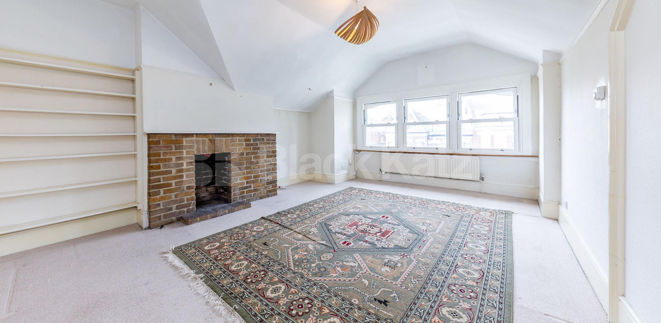 			New Instruction!, 2 Bedroom, 1 bath, 1 reception Flat			 Church Crescent, Muswell Hill / Highgate Wood