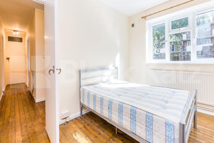 Spacious 3 bedroom property suited for 2 sharers or family Boyton Close, Crouch End
